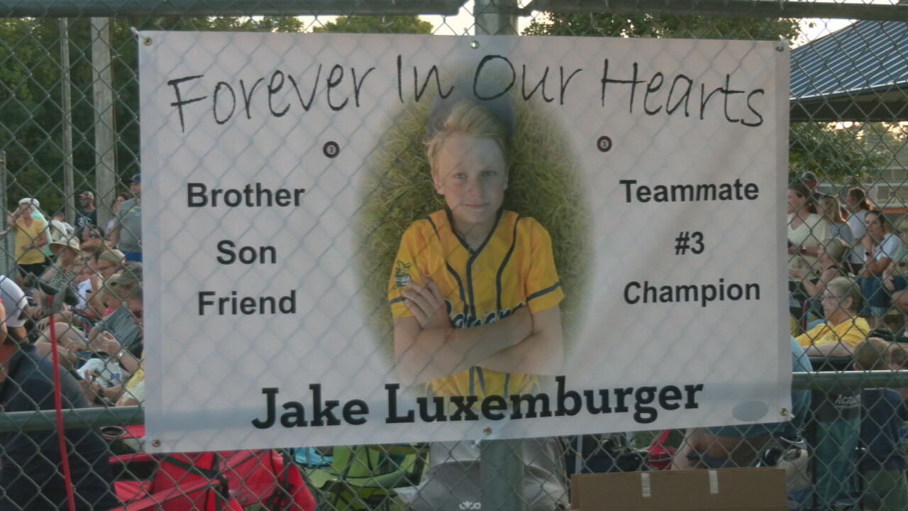 Little League team of 5th grader killed in crash plays in his honor
